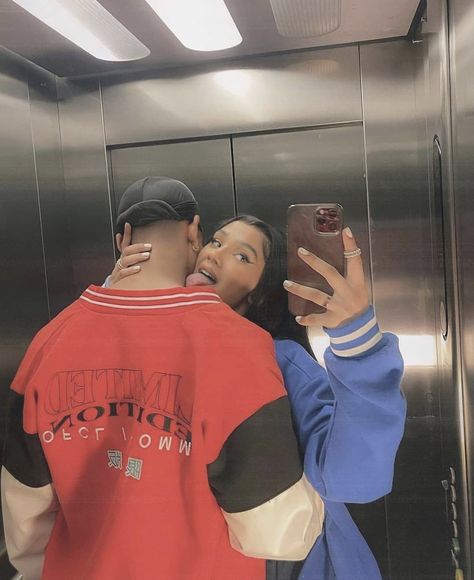 Parejas Goals Tumblr, Ragazza Gangsta, Swag Couples, Secret Relationship, Cute Couple Outfits, Black Love Couples, Couple Goals Teenagers, Couples Vibe, Black Couples Goals