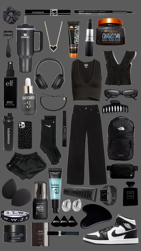 Clean Goth, Closet Redo, Punk Aesthetic, Black Kit, Gym Outfits, Goth Girl, Emo Outfits, All Black Outfit, Tomboy Fashion