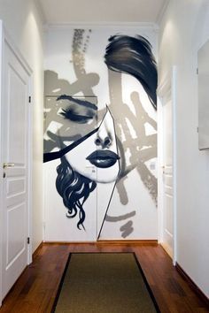 Unique Wall Painting Ideas, Wall Painting Ideas Creative, Hallway Wall Art, Home Wall Painting, Wall Painting Ideas, Abstract Wall Painting, Christmas Paintings On Canvas, Grand Art Mural, Home Decor Paintings