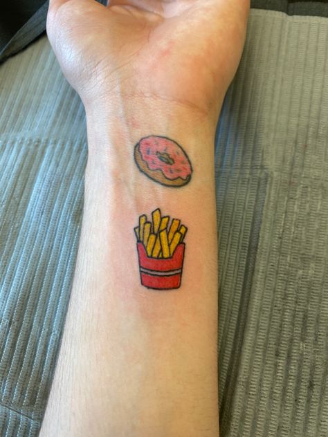 French Fries Tattoo, Fries Tattoo, Matching Friendship Tattoos, Donut Tattoo, Pizza Tattoo, Whimsical Tattoos, Fried Potato, New Tattoo Designs, Coffee Tattoos