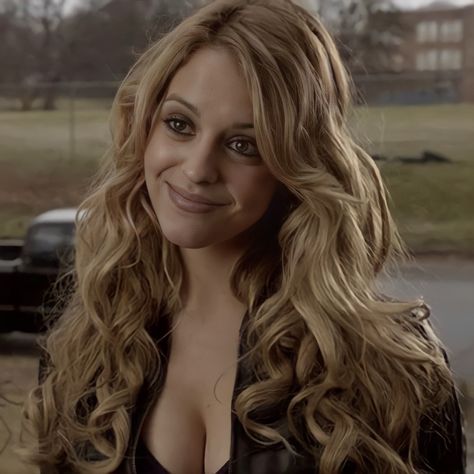 Gage Golightly, Erica Reyes, Wolf Character, Wolf Wallpaper, Lydia Martin, Star Butterfly, Girl Crush, Powerful Women, Teen Wolf