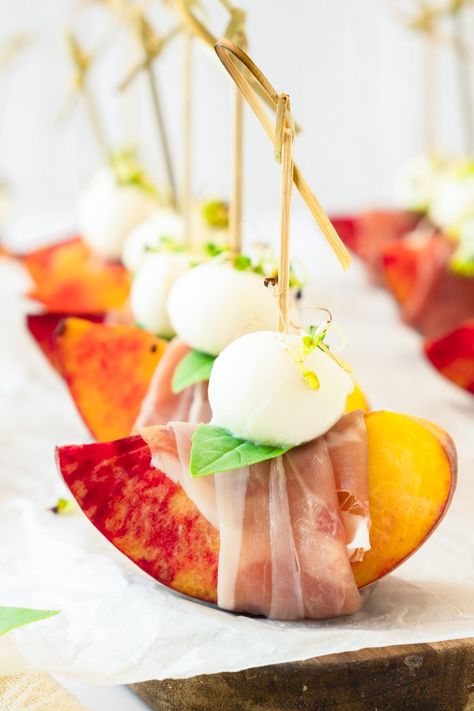 PROSCIUTTO WRAPPED PEACHES Peach Wrapped In Prosciutto, Prosciutto Wrapped Peaches, Peach And Prosciutto Appetizers, Peach Prosciutto Appetizer, Prosciutto Peach, Peach Appetizer, Prosciutto Appetizer, Mozzarella Appetizers, Peach Basil