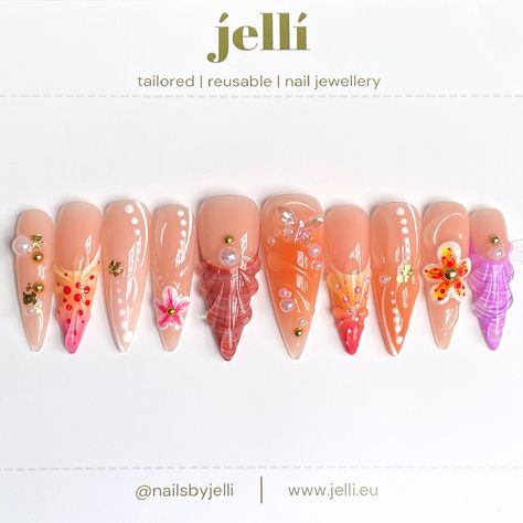 ☀️🌊🐚 My FAVOURITE set from this summer!! Keep them coming 🥰 Inspo by the amazing @amys.clients ! 💅🏻 shape: jellí stiletto long soft gel tips (full soft gel tips collection on www.jelli.eu) 🇷🇴 handmade with 🤎 in Bucharest, RO 🌍 worldwide shipping from as low as €3 🛍️ buy now, pay later with Klarna ✨ Your designs can be customised & recreated on your preferred shape and length ✨ 🎨 Products used in the creation of these nails: Tips: @jelli.eu soft gel tips Base & top coat: @kitunghii luxori... Long Summer Nails, Bali Nails, Japanese Gel Nails, Shell Nails, Soft Gel Tips, Business Nails, Long Nail Art, Nails Tips, Classy Acrylic Nails