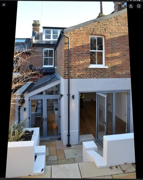 Glass Extension Victorian Terrace, Lean To Extension, Victorian Kitchen Extension, Small Terraced House, Small House Extensions, Victorian Terrace Interior, Victorian Terraced House, Side Return Extension, House Extension Plans