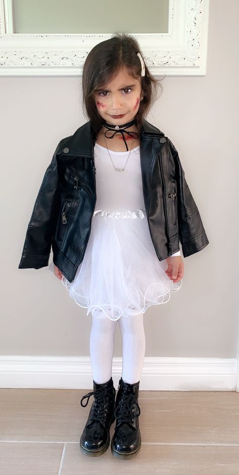 Scream Costume, Horror Halloween Costumes, Kids Costumes Girls, Bride Of Chucky, Horror Halloween, Fantasias Halloween, Halloween 2020, Hallows Eve, Halloween Costumes For Kids