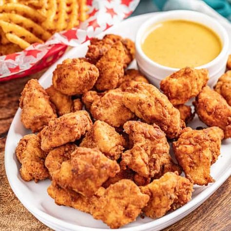 Chick Fil A Nuggets Recipe, Copycat Chick Fil A Nuggets, Chick Fil A Copycat, Chick Fil A Chicken Nuggets, Chick Fil A Recipe, Chick Fil A Nuggets, Copycat Chick Fil A, Stay At Home Chef, Chicken Nugget Recipes