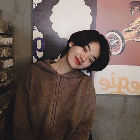 Lee Joo Young Hair, Lee Jooyoung, Lee Joo Young, Tomboy Hairstyles, Short Hair Tomboy, Short Grunge Hair, Korean Short Hair, Asian Short Hair, Shot Hair Styles