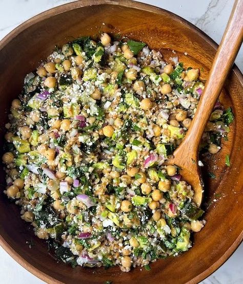 Dinner Rotation, Farro Salad, Gummy Vitamins, Chickpea Flour, Zucchini Recipes, Parking Lot, Chickpeas, Quinoa, Peppers