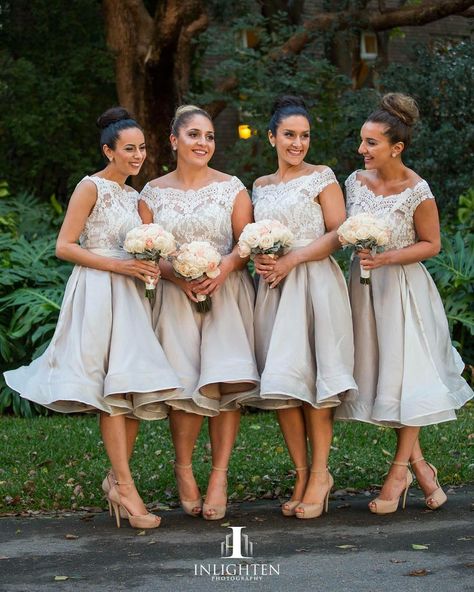 Wedding Photography on Instagram: “Still crushing on these dresses by @thomaslazar photo by @inlightenphotography #inlighten #inlightenphotography #thomaslazar #bridesquad…” Lace Short Bridesmaid Dresses, Short Lace Bridesmaid Dresses, Cute Bridesmaid Dresses, Sequin Flower Girl Dress, Sleeveless Flower Girl Dresses, Bridesmaid Dresses 2018, Unique Bridesmaid Dresses, Sequin Bridesmaid, Ivory Flower Girl Dresses