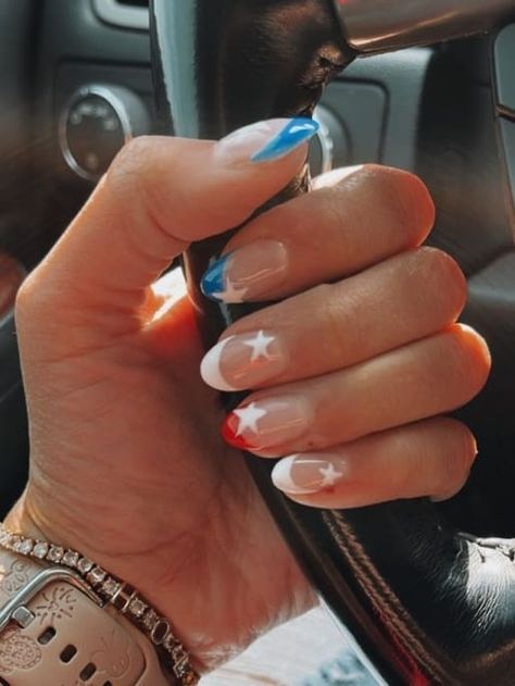 21 Elegant Milky White Nails With a Minimalist Vibe | The KA Edit Patriotic Nails 4th Of July Nailart, 4 Of July Nails Fireworks, Nail Ideas For The 4th Of July, Cute July 4th Nails, Forth Of July French Tips, 4th Of Nails, 4th Of July Nails With Stars, Forth Of July Nails Fireworks, Minimal Fourth Of July Nails