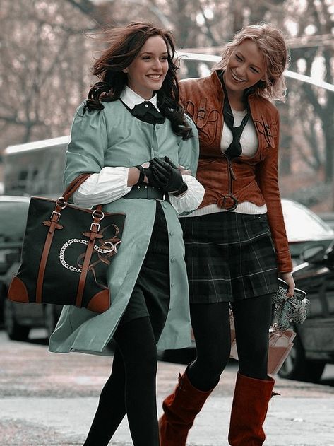 Prettiest Women, Besties Aesthetic, Gossip Girl Serena, Gossip Girl Quotes, Blair And Serena, Gossip Girl Blair, Gossip Girl Aesthetic, Gossip Girl Outfits, Xoxo Gossip