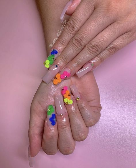 Stone Nail Art, Nail Jewels, 3d Flowers, 3d Nail Art, Neon Art, 3d Nails, Neon Colors, Nail File, Nail Art Designs