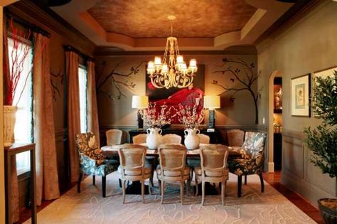 Asian Dining Room, Eclectic Dining Room, Eclectic Dining, Dining Room Centerpiece, Asian Interior, Dining Room Ceiling, Traditional Dining Room, Asian Home Decor, Luxury Dining Room