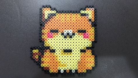 Diy Perler Bead Crafts, Hama Bead, Aqua Beads, Melty Beads, Lovely Cat, Diy Perler Beads, 3d Pattern, Calico Cat, Perler Bead Patterns