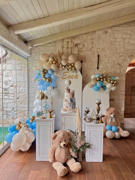 Teddy Theme, Baby Decorations, Idee Babyshower, Sweet Table, Baby Decor, Baby Shower Cakes, Sofia, Balloons