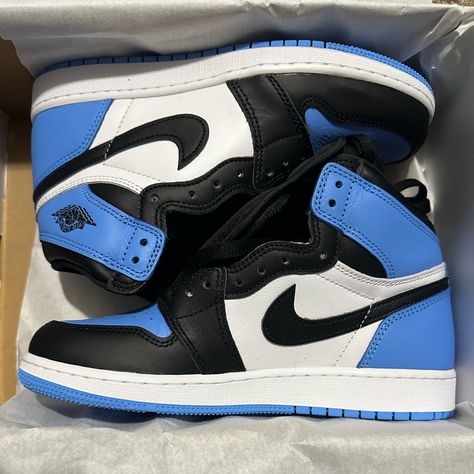 New In Box. Size 6y But Fits Womens Size 8. Black/White/Blue. No Flaws Or Damage. Nike Air Jordan Shoes Blue, Blue And Black Air Jordan 1, Jordan 1 Shoes Blue, Tomboy Shoes Sneakers, Blue And Black Jordan 1 Outfit, Royal Blue Nike Shoes, Highschool Preparation, Jordans 1 Blue, Air Jordan Shoes For Women