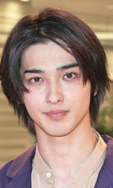 Hairstyles For Guys Drawing, Hawaiian Male Models, Asian Short Hair Men Haircuts, Wasian Face Claims Male, Unique Hairstyles For Men, Asian Nerd Guy, Chinese Male Face Claim, Japanese Modeling Men, Japanese Male Actors