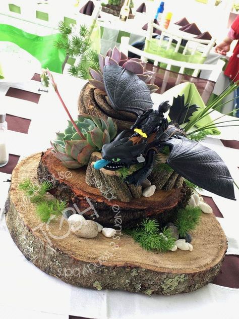 Centerpieces how to train a dragon How To Train Your Dragon Centerpiece, How To Train Your Dragon Party, Dragon Centerpiece, Dragon Baby Shower, Dragon Birthday, Dragon Party, Birthday Centerpieces, Train Your Dragon, Baby Shower Centerpieces