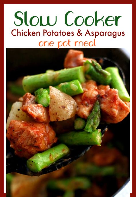 Slow Cooker Chicken Asparagus Potato Dinner–moist bites of chicken, cubed potatoes and crisp bites of asparagus are tossed with a seasoning blend of smoked paprika, garlic powder and more to create a well seasoned one pot dinner. Chicken Asparagus Instant Pot, Chicken And Asparagus Instant Pot, Cubed Chicken Recipes, Cooked Asparagus, Asparagus Potato, Ip Chicken, Instapot Meals, Potato Dinner, Pressure Pot