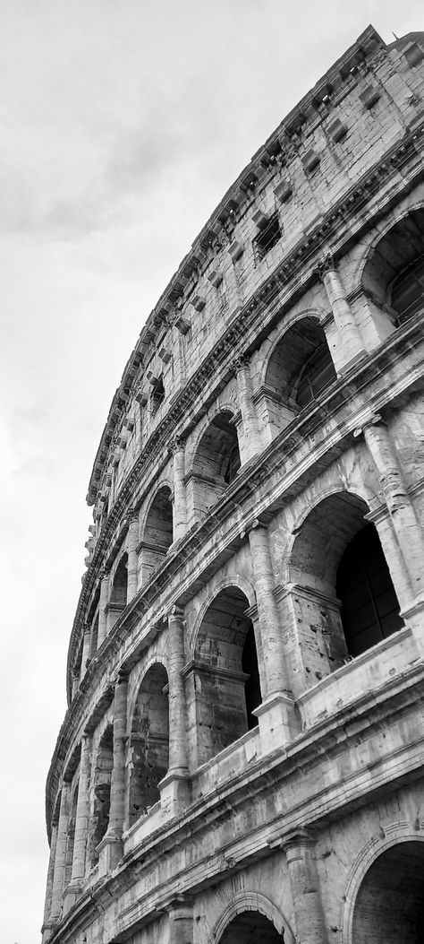 Colloseum Wallpaper, Rome Italy Aesthetic Wallpaper, Rome Art Aesthetic, Rome Wallpapers, Surroundings Photography, Rome Black And White, Lauren Kim, Rome Italy Aesthetic, Rome Aesthetic