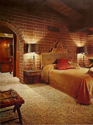 1970s Architectural Digest Bedroom | Flickr - Photo Sharing! Architectural Digest Bedroom, 1970s Interior, Dreamy Interiors, 70s Interior Design, Retro Rooms, Interior Brick, 70s House, 1970s Decor, Groovy Design