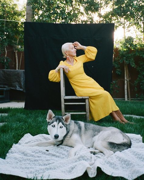 Magdalena Wosinska on Instagram: “The Forever Beautiful Helen Mirren In My Yard With My Pup For @nytimes Out This Morning:) @helenmirren Los Angeles CA 2019…” Kristin Ritter, Angel Haze, Wayne White, Gia Coppola, Perry Farrell, Adam Devine, Elizabeth Moss, Jena Malone, John Baldessari