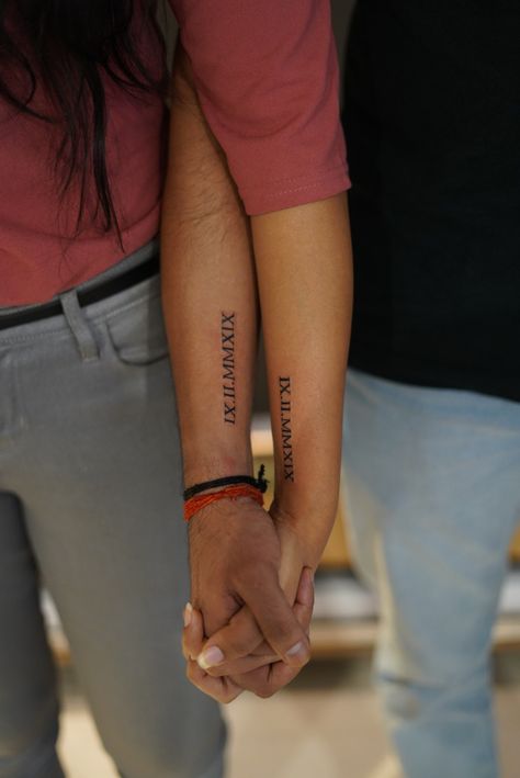 Couples Tattoos Roman Numerals, Couples Wedding Date Tattoo, Roman Date Tattoo Ideas, Couple Roman Numeral Tattoo, Tattoo For Partner Relationships, Matching Roman Numeral Tattoo Couple, Tatoos Couple Husband Wife, Roman Numeral Couple Tattoo, Anniversary Date Tattoo Ideas Couple