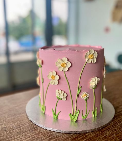 Bloom with every bite! 🌸✨ Our hand-piped flower cake is a garden of sweet perfection.   #FlowerCake #EdibleArt #aucklandcakes Pink Green Cake, Pink Cake With Flowers, Birthday 25, Daisy Cake, Daisy Cakes, Green Cake, Decoration Cake, Roll Cake, Fresh Cream