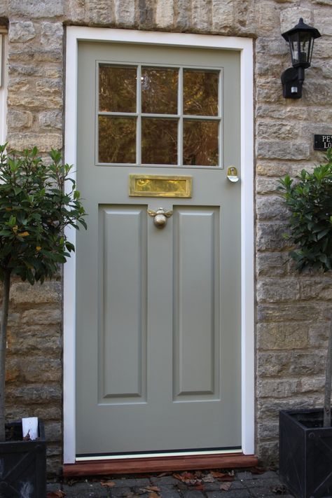 Front Doors Uk, Wooden Front Door, Solid Wood Front Door, Exterior Door Designs, Cottage Front Doors, Traditional Front Doors, Front Door Styles, Green Front Doors, House Front Porch