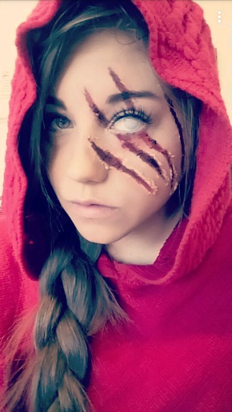 Little Red Riding Hood Halloween, Red Riding Hood Halloween, Makeup Scary, Red Riding Hood Costume, Halloween Coustumes, 2024 Halloween, Horror Makeup, Halloween Makeup Scary, Horror House