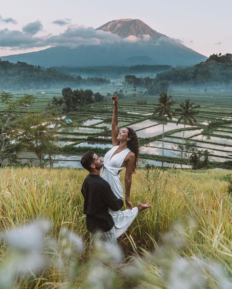 So happy we managed to see Mount Agung from this spot 🌋😍 actually Miguel says I'm quite similar with a volcano, cause I stay calm for extended periods of time before exploding and killing everything in my path 🙈 so babe, sorry for my lack of patience and thank you for the excess of yours 🙏  are you more similar with me or Miguel? 😅 ✄┄┄┄┄┄┄┄┄┄┄┄┄ #passionpassport #seetheworld #travelholic #ilovetravelling #travelcommunity #travelbucketlist #travelmood #travel_captures #borntotravel #wondeful Bali Couple, Monkey Forest Bali, Mount Agung, Voyage Bali, Monkey Forest, Epic Journey, Happy We, Bali Travel, Travel Goals