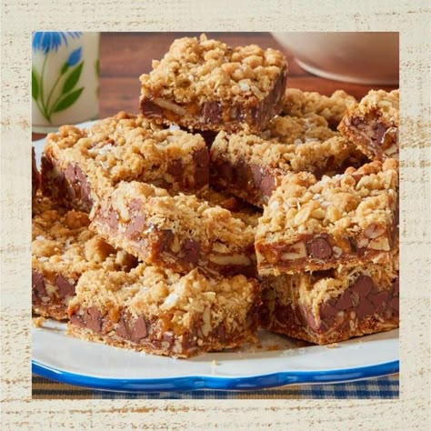 Pioneer Woman Snickerdoodle Cookies, Pioneer Woman Gingerbread Cookies, Everything Cookies Pioneer Woman, Pioneer Woman Christmas Recipes Desserts, Paula Deen Cookie Recipes, Pioneer Woman Christmas Cookies, Ree Drummond Recipes The Pioneer Woman, Pioneer Woman Cookie Recipes, Pioneer Woman Sugar Cookies Recipe