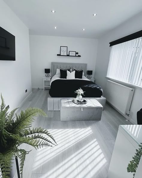 #bedroom #bedroominspiration #home #homedecor Black Grey And White Bedroom, White And Grey Bedroom Ideas, Grey And White Bedroom Ideas, White And Grey Bedroom, Black White And Grey Bedroom, Grey And White Bedroom, Grey Bedroom Ideas, White Bedroom Ideas, Black Living Room Decor