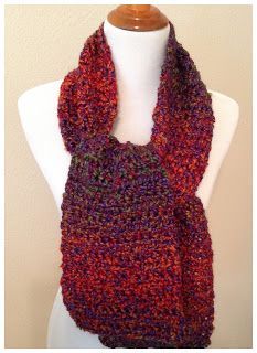 Knotted Threads and Yarn: Easy One Skein Crochet Homespun Scarf One Skein Crochet Scarf, Handspun Yarn Projects, Crochet Scarf Pattern Free Easy, Crochet Blanket Scarf, Brand Patterns, Cowl Patterns, Scarves Crochet, Crochet Scarf Easy, Infinity Scarfs