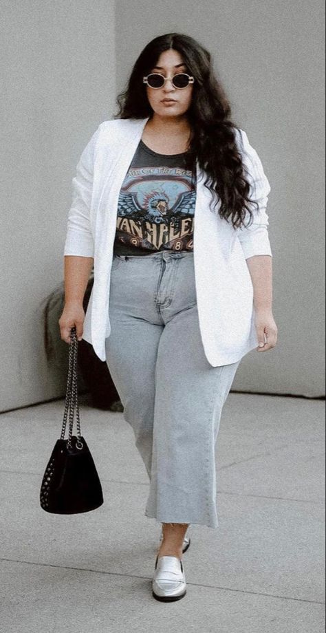 Mid Size Aesthetic, Summer Outfits Big Stomach, Plus Size Summer Outfits Big Stomach, Aesthetic Plus Size, Wizard Fashion, Big Stomach, Outfits Gorditas, Outfit Combos, Plus Size Looks