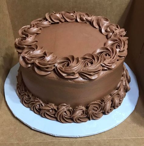 Chocolate Birthday Cake Aesthetic, Chocolate Birthday Cake Ideas, Chocolate Cake Decorating Ideas, Birthday Cake For Boyfriend, 14th Birthday Cakes, 15th Birthday Cakes, Cake For Boyfriend, Sweet Bakes, Chocolate Truffle Cake