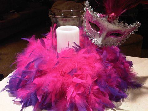 Centerpiece with Boa Boa Centerpiece, Masquerade Centerpiece Ideas, Diy Masquerade Decorations, Masquerade Centerpiece, Diy Masquerade, Sweet 16 Masquerade Party, Masquerade Centerpieces, Mascarade Party, Masquerade Decorations