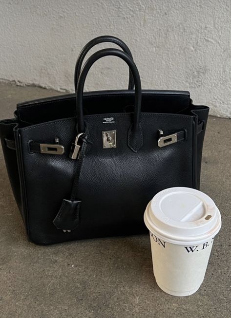 Black Birkin Bag, Black Birkin, Vintage Hermes Bag, Interior Design Boards, Vintage Hermes, Bags Aesthetic, Rich Life, Hermes Bag, Hermes Birkin