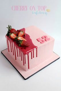 Strawberry Cake Designs Ideas, Square Cake Decorating Ideas Birthdays, Birthday Cake Square Ideas, Square Cake Designs Simple, Simple Square Cake, Square Birthday Cake Ideas, Square Cake Decorating Ideas, Elegant Sheet Cake Designs, Square Cake Designs