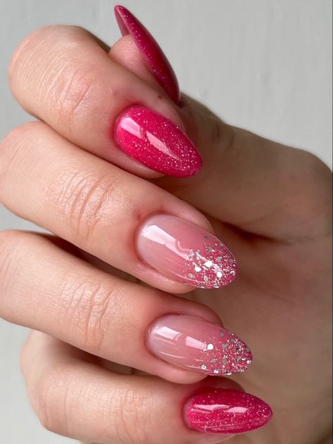 Nails With Hot Pink Dress, Pink Glitter Nail Designs, Glimmer Nails, Nails Pink Glitter, Rodeo Nails, Pink Tip Nails, Hoco Nails, Pink Glitter Nails, Glittery Nails