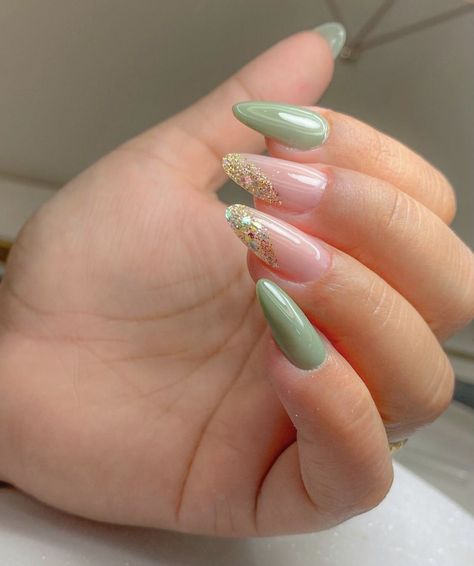 Amazing nail art designs Ideas Tips & Inspiration 2023 | Summer Nails Coffin Nails Yellow, Acrylic Nails Coffin Short, Minimalist Nails, Chic Nails, Short Acrylic Nails, Nail Polishes, Best Acrylic Nails, Gold Nails, Cute Acrylic Nails