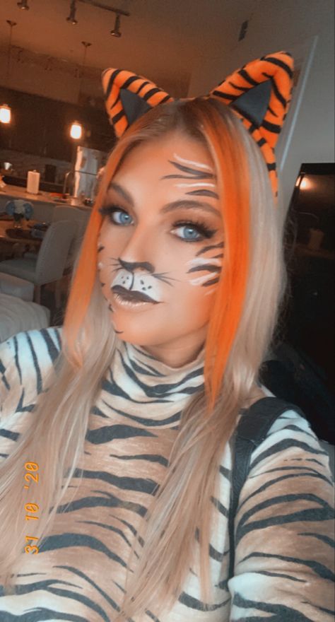 Tiger Costume Women Makeup, Tiger Makeup Women Easy, Diy Tiger Costume Women, Easy Tiger Makeup, Tiger Makeup Women, Feline Costume, Tiger Costume Women, Tiger Costume Diy, Tiger Halloween Costume