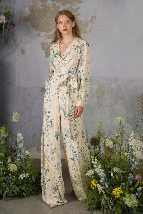 Luisa Beccaria, Resort 2020, Print Jumpsuit, Print Ideas, Mein Style, Floral Jumpsuit, Vintage Clothes, Female Fashion, Fashion 2020