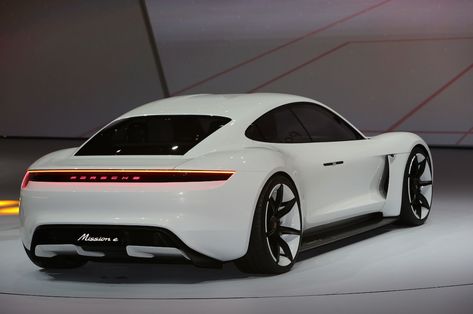 Porsche Mission E, Porsche Garage, Panamera Sport Turismo, Porsche Girl, Mercedes Brabus, All Electric Cars, Porsche 959, Mission E, Porsche 928