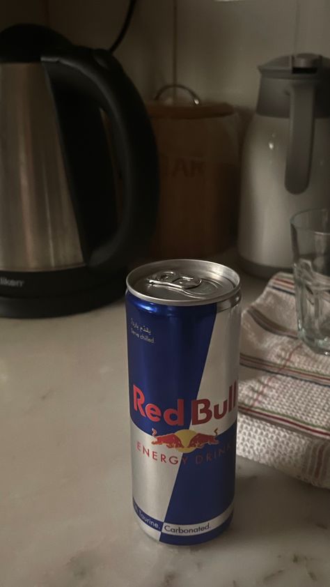 Red Bull Snap, 90s Ootd, Red Bull Drinks, Red Bul, Swag Pics, Snap Streak Ideas Easy, Cute Couples Photography, Bullet Journal Aesthetic, Funny Quotes For Instagram