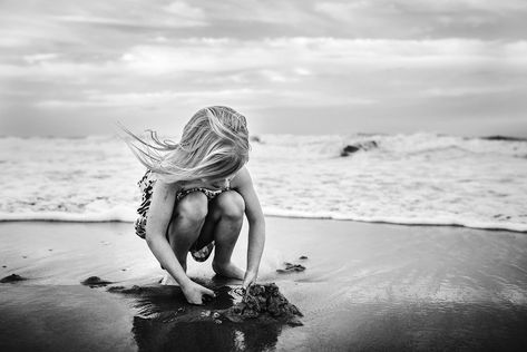 Sustained Investigation, Lifestyle Newborn Family, Family Beach Session, Sandbridge Beach, Virginia Beach Wedding, Camu Camu, Art Alevel, Black And White Beach, Beach Session