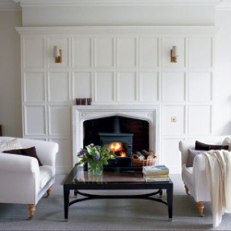 White-panelled living room | How to decorate with white | PHOTO GALLERY | Housetohome.co.uk Interesting Wainscoting Ideas, Fireplace Lighting Ideas, Board And Batten Fireplace Wall, Staircase Wainscoting, Painted Panelling, Toscana House, Mill Work, Fireplace Update, Southern Home