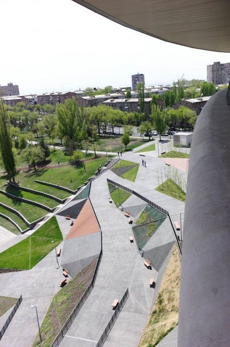 photo: Bernard Khoury Tumo Park but here you can see at some points the slope is too big for grass to grow #LandscapePark Urban Landscape Design, Public Space Design, Landscape And Urbanism, Landscape Architecture Design, Urban Park, Rooftop Garden, Parking Design, Inverness, Green Roof