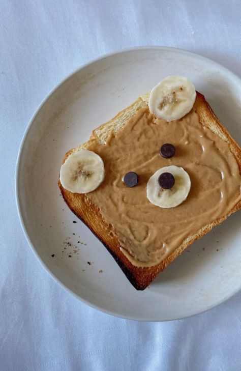 #beartoast #homecafe #cutebreakfast #aestheticbreakfast #toast #breakfastideas #healthybreakfast #toastideas Teddy Bear Toast, Healthy Yogurt Breakfast, Bear Toast, Toast Aesthetic, Healthy Food Instagram, Dump Aesthetic, Grazing Food, No Bread Diet, Yogurt Breakfast