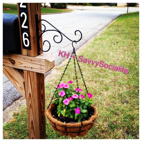 Love my mailbox flower holder! #goodthinkin Mailbox With Hanging Basket, Mailbox With Lantern, Mailbox Hanging Basket, Planter Mailbox Ideas, Garden Mailbox Ideas, Mailbox Flower Planter, Pretty Mailbox Ideas, Simple Mailbox Ideas, Plants Around Mailbox Post